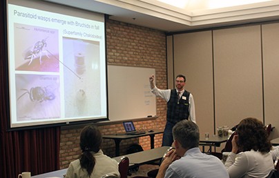 phot of Prof. Stephen Rybczynski presenting at the 2013 Fall Science Update Conference for teachers and education students